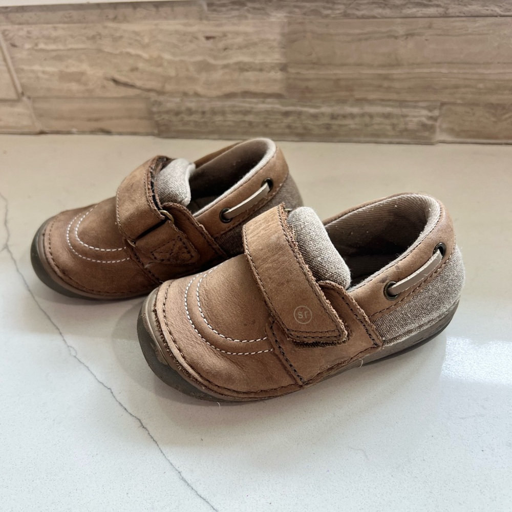 NWOT Toddler Stride Rite Shoes